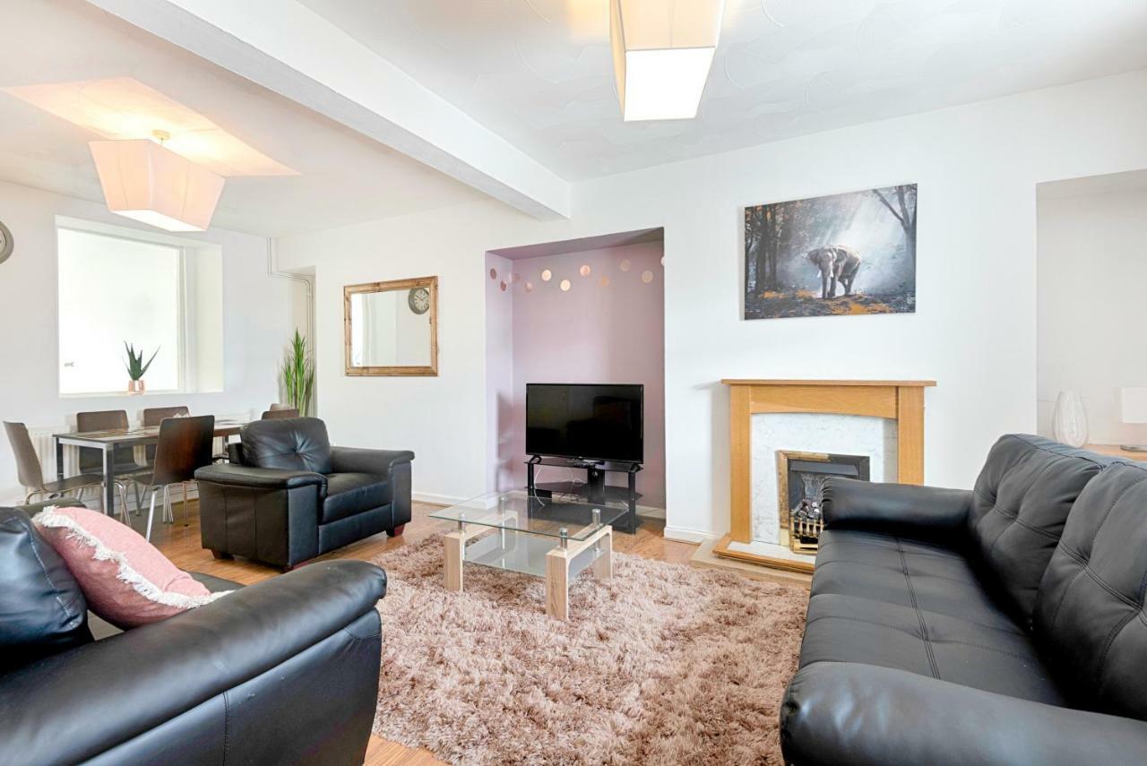 Free Parking, Spacious Living Room, Garden สวอนซี ภายนอก รูปภาพ